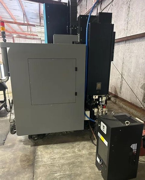 Hurco VM-10Ui 5 Axis UMC, 2020 – WinMax CNC Control, Coolant Thru Spindle