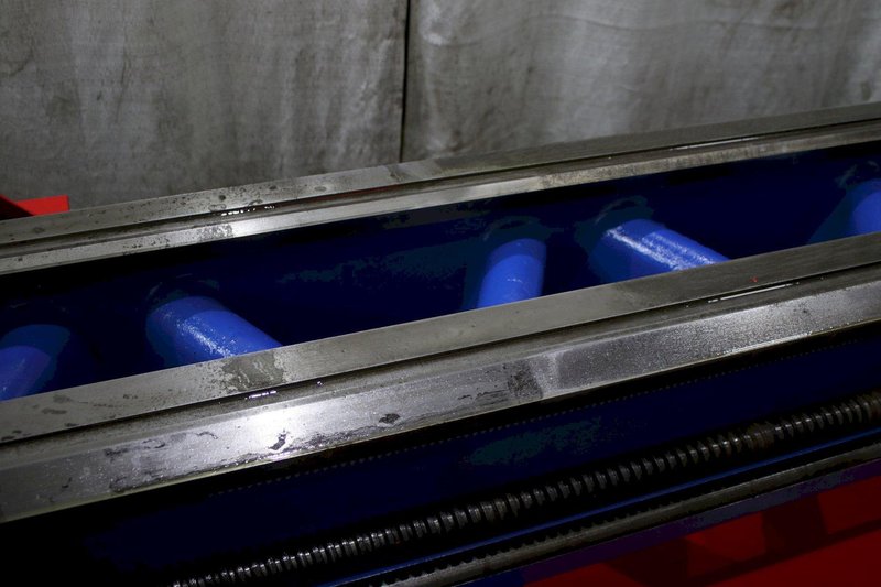 TARNOW ENGINE LATHE: STOCK #76223