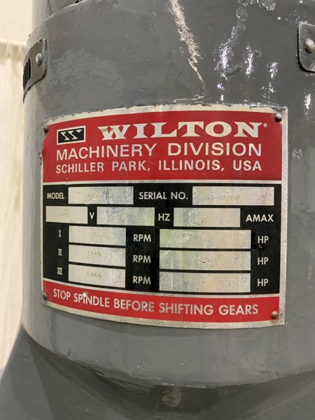 32" WILTON MODEL #32100 SINGLE SPINDLE DRILL: STOCK #81057