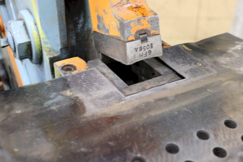 5&#039; X 5&#039; X 1/2&#039;  BUFFALO MODEL #1-1/2C IRONWORKER: STOCK #72338