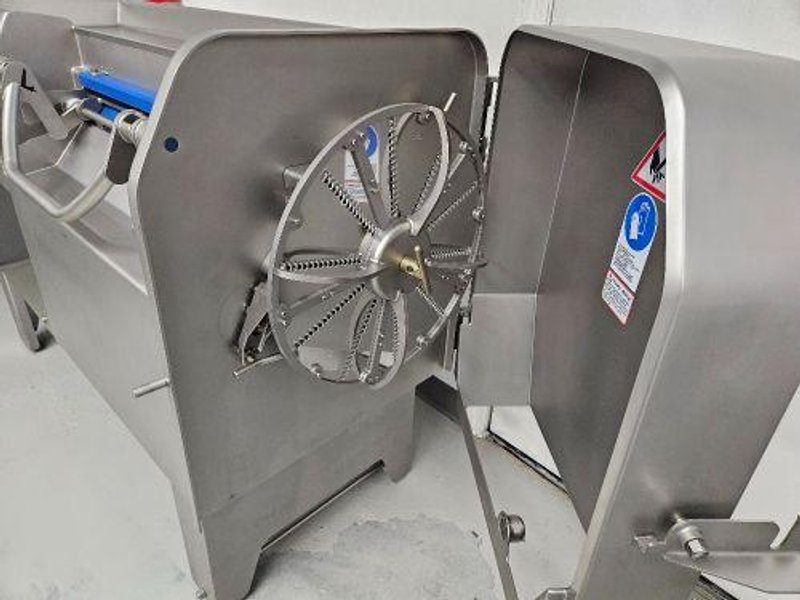 Treif Flexon LV Cube Cutter, 2020 – Stainless Steel