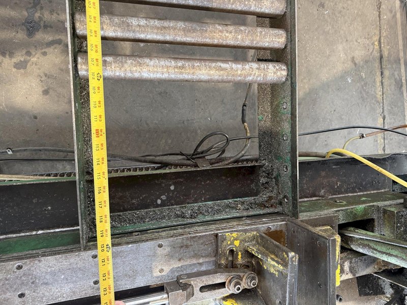 9" X 16" DOALL C-916 HORIZONTAL BANDSAW W/ 10' X 18" CONVEYOR. STOCK # 0112526.