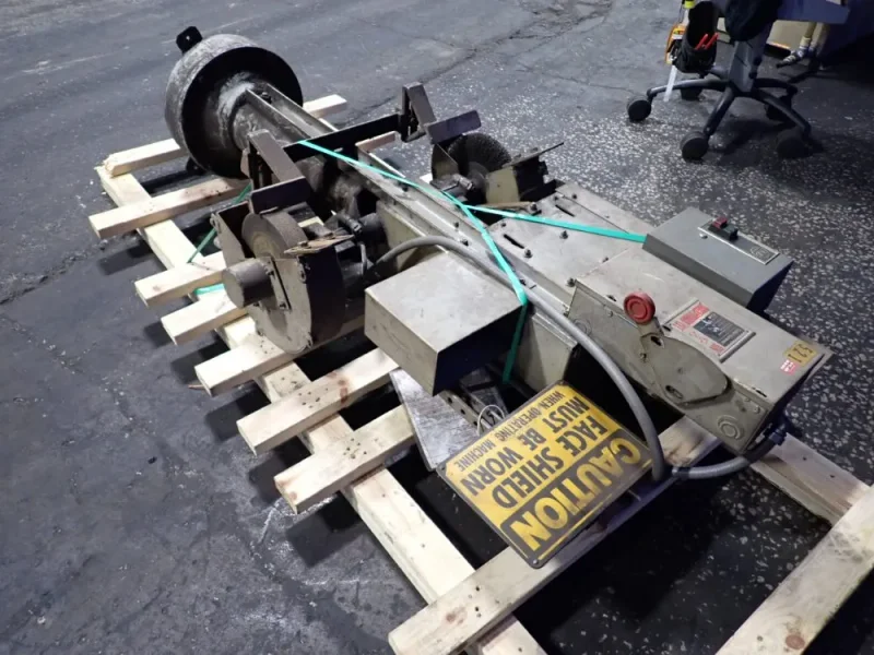 12" PEDESTAL GRINDER
