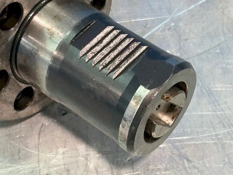 RIGHT ANGLE TOOL HOLDER