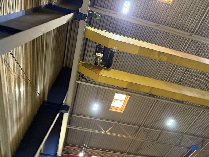 Stahl - 20 ton x 30 000 mm