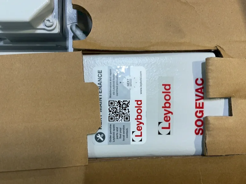 LEYBOLD SOGEVAC SV40B VACUUM PUMP   -  S170852