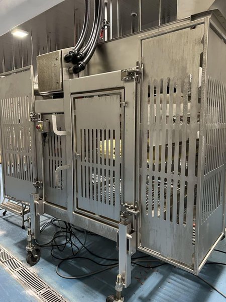 Drake LS1400 Hot Dog Loader &amp; RapidPak RP-45 Thermoformer – 2017 Meat Packaging Line