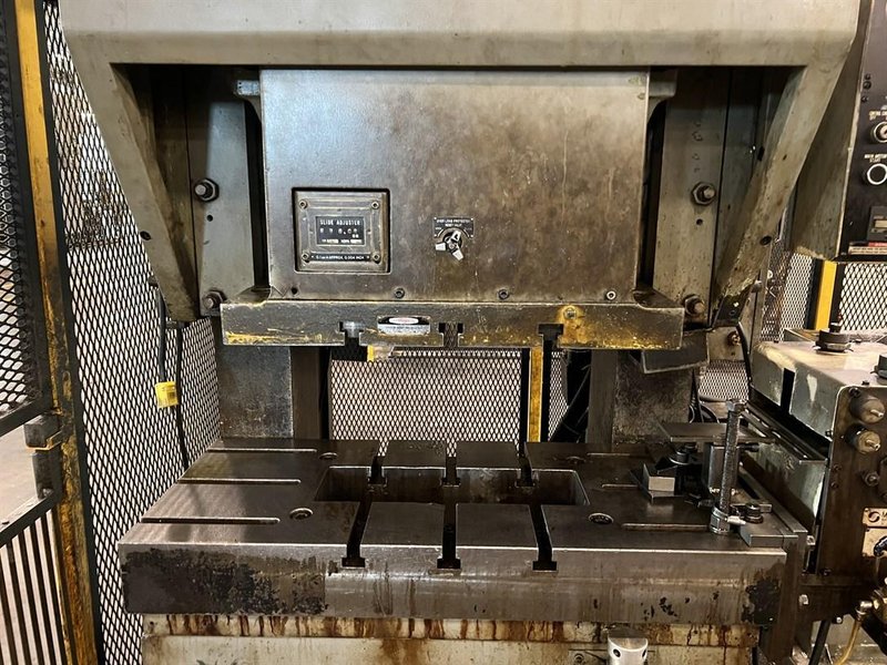 60 TON KOMATSU MODEL # OBG  GAP PRESS: STOCK #77601