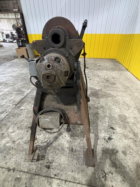 2.5&quot; TOLEDO MODEL #999 PIPE THREADER: STOCK #22883