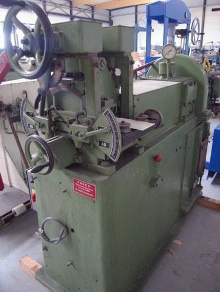 Frech - decoiling+straightening