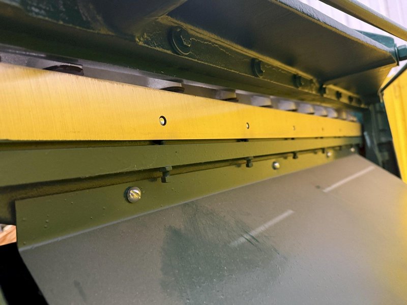 52" X 16 GAUGE NATIONAL MODEL #52-H HYDRAULIC POWER SHEAR, NEW ON SKID: YOBRO #24673