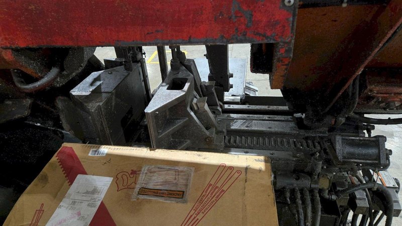 AMADA HA-400 HORIZONTAL BANDSAW USED
