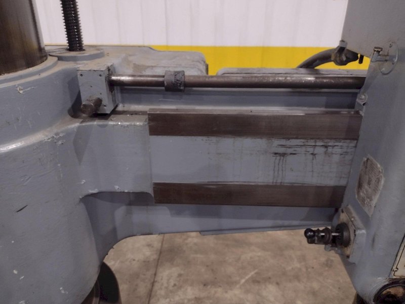 4' X 12" OOYA MODEL #RE-1225H RADIAL DRILL: YOBRO #25981