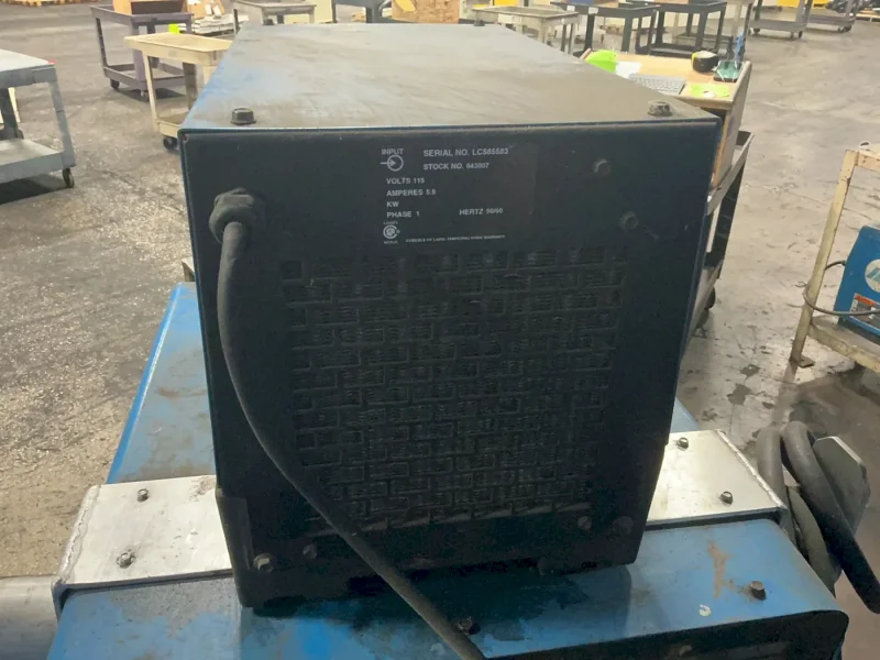 MILLER 300 A WELDER   -  SYNCROWAVE 350LX