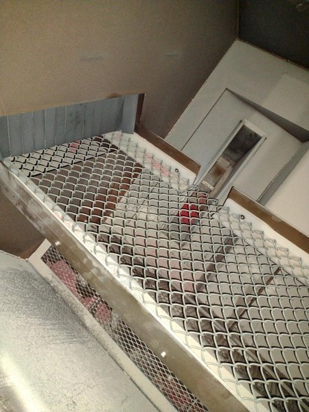 4 WHEEL X 18" VIKING MODEL #MP1809P CHAIN MESH BELT DE-FLASHING / SHOT BLAST MACHINE: STOCK #21636