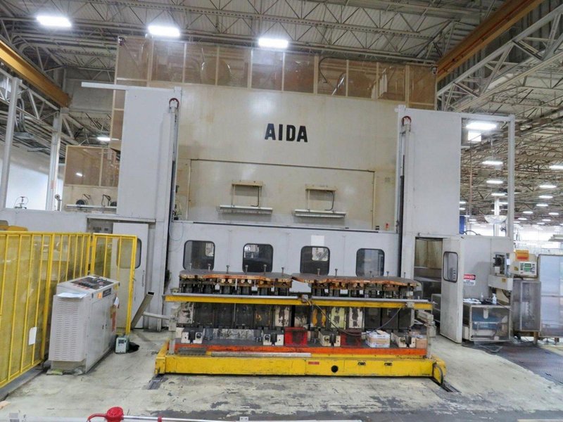 500 metric Ton Aida TMX-S2 Straight Side Double Crank Mechanical Progressive Die Metal Stamping Press, Year 1995