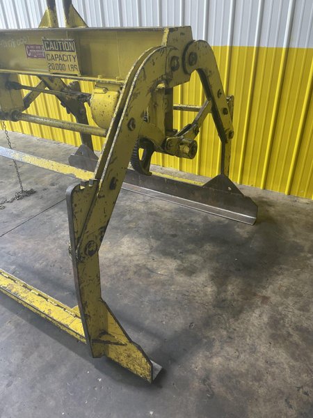 20,000 LB X 84" X 32" TO 62" WIDE CF CULLEN FRIESTEDT ADJUSTABLE PARALLELOGRAM SHEET LIFTER