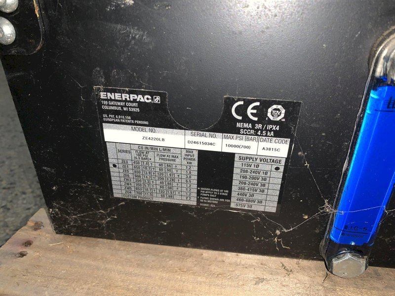 ENERPAC Model ZE4220LB Electric Hydraulic Pump, sn D24615034C
