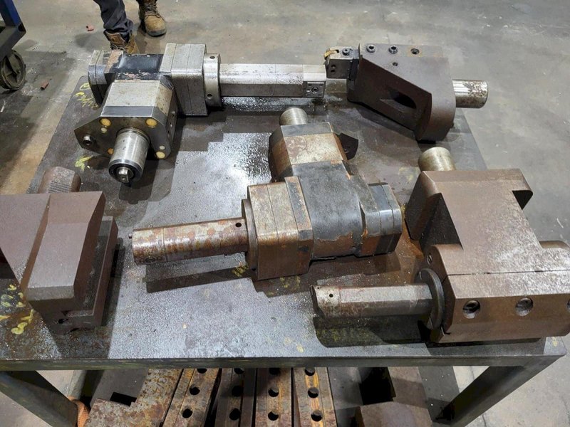 MAZAK QTN-450 LIVE AND STATIC TOOL HOLDERS, CHUCK JAWS