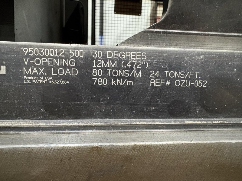 243 Ton x 14’ Amada HDS-2204NT Hydraulic Press Brake, 2011 – Backgauge