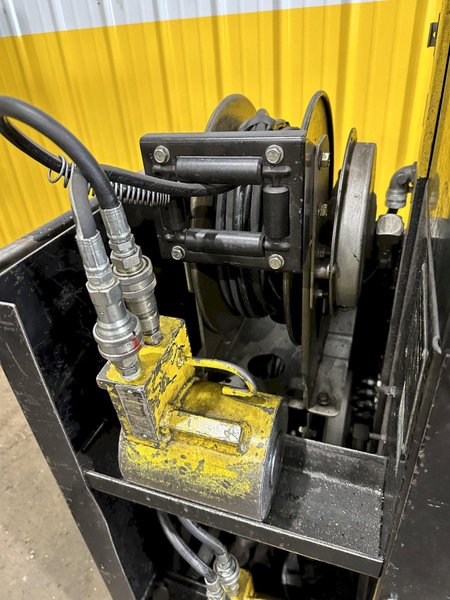 80,000 LBS ANCHOR-LAMINA 4-CYLINDER PORTABLE HYDRAULIC DIE SETTING &amp; SEPARATING SYSTEM: STOCK #18989
