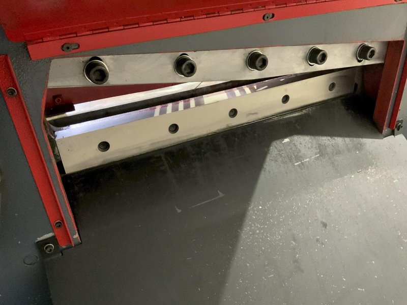 120 TON JMT MODEL IW110/BTD HYDRAULIC IRON WORKER: STOCK #81069