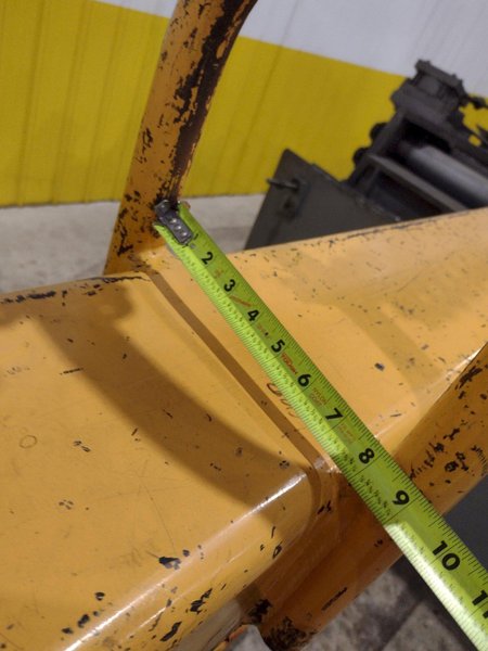 4 TON CALDWELL MODEL#81P-4-50 C HOOK PAPER COIL LIFTER: STOCK #22716