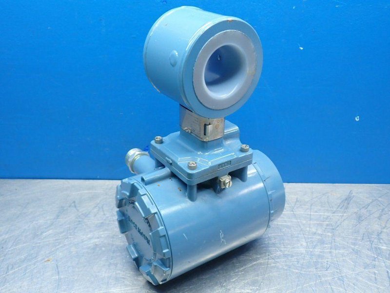 ROSEMOUNT WAFER MAGNETIC FLOW METER SENSOR  -  8711TSA020M1