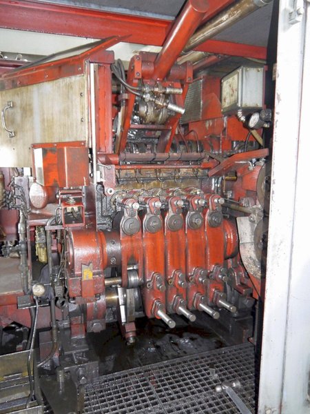 National Machinery 625 S3 5 Die 5 Blow Parts Former