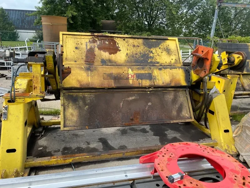 FANUC ARC-MATE POSITIONER AM-FW1000 Ferris Wheel Trunnion USED