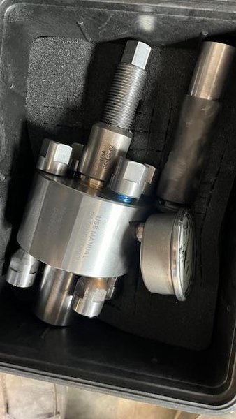 Flow Hydraulic Intensifier Pump – Less than 1,000 hours