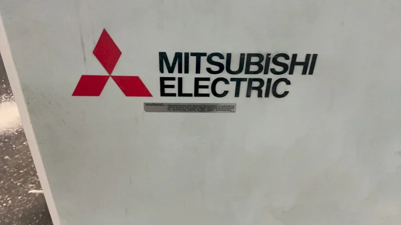 MITSUBISHI ELECTRIC 23” X 33” SINKER EDM  -  EA28VM ADVANCE
