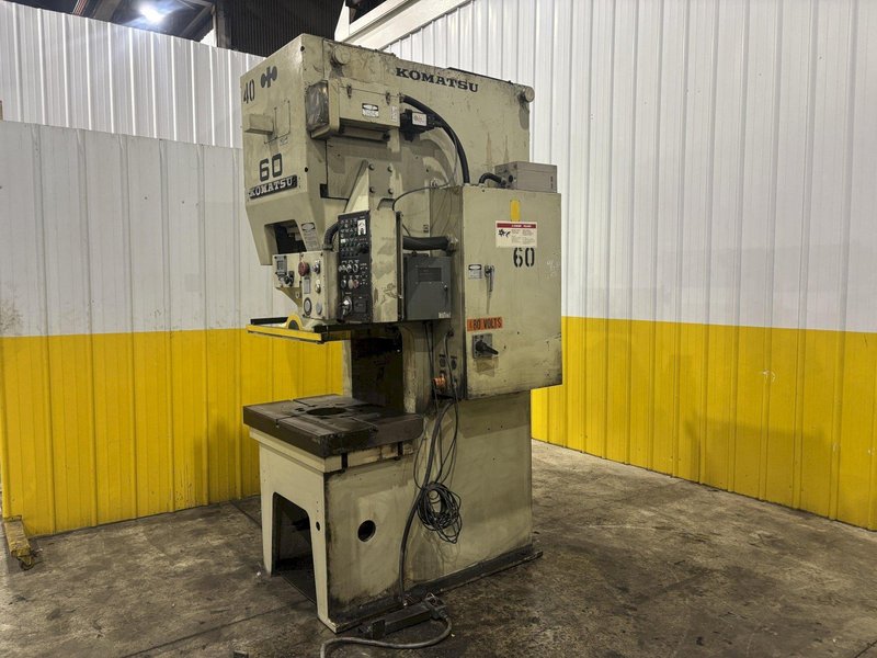 60-TON KOMATSU OBS60–2 GAP-FRAME STAMPING PRESS. STOCK # 0666825