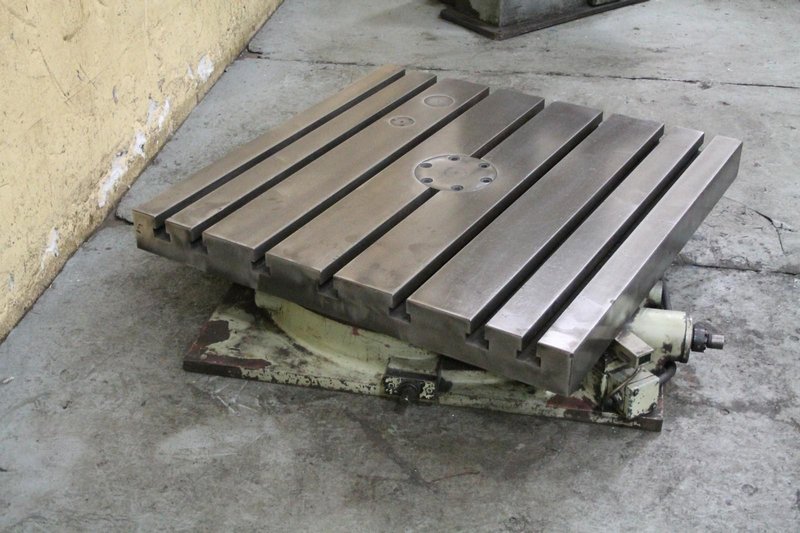 39-1/4&#039; X 39-1/4&#039; AIR LIFT ROTARY T SLOTTED TABLE: STOCK #65898