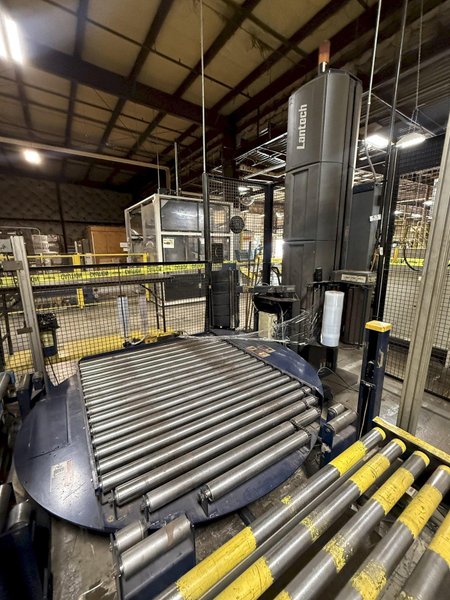 50" x 48" x 92" HIGH LANTECH QL AUTOMATIC SHRINK WRAPPER WITH IN-FEED &amp; OUT-FEED CONEYOR. STOCK # 0980426