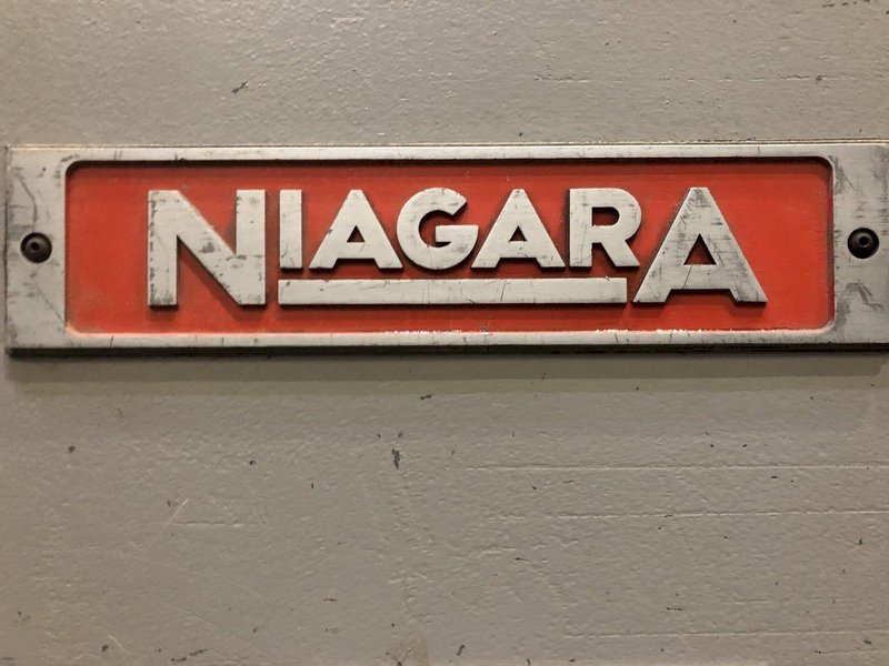 230 TON X 12' NIAGARA MODEL #HBM-230-10-12 HYDRAULIC PRESS BRAKE: STOCK 12779