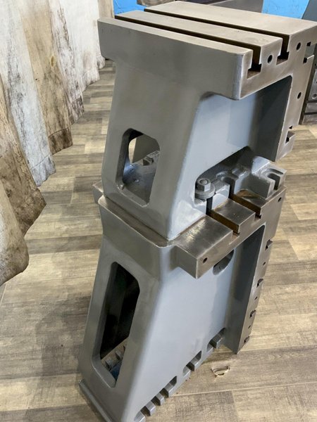 1 SET OF 12" X 36" X 18" DEVLIEG ANGLE PLATES: STOCK #81461