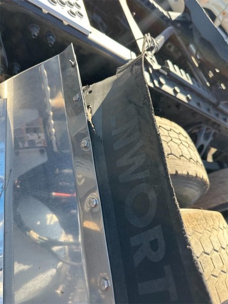 2022 Kenworth T680 1XKYD49X9NJ466983