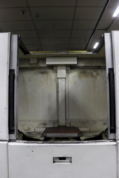 Okuma MA-600HII CNC Horizontal Machining Center, 2019 – Chip Conveyor, Through Spindle Coolant