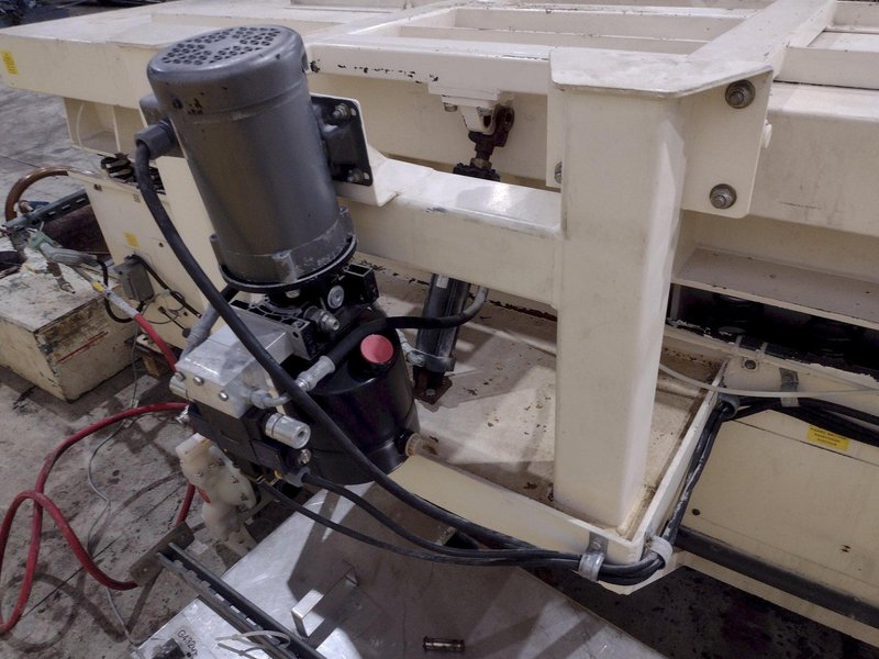 15 CU FT VIBE TECH MODEL #VTHT17120 VIBRATORY TUB PARTS FINISHER: STOCK #21124