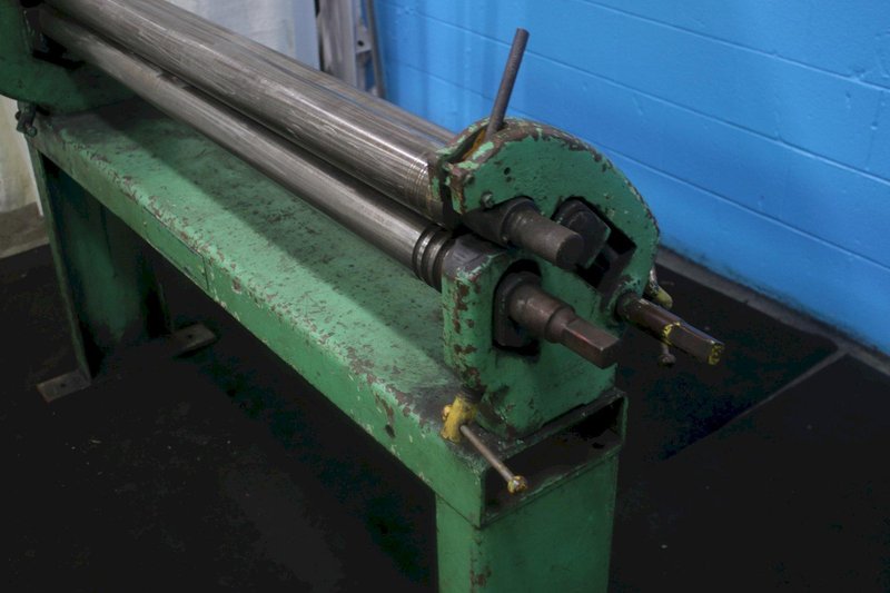 4' X 16 GA NIAGARA INITIAL PINCH TYPE BENDING ROLL: STOCK #75157