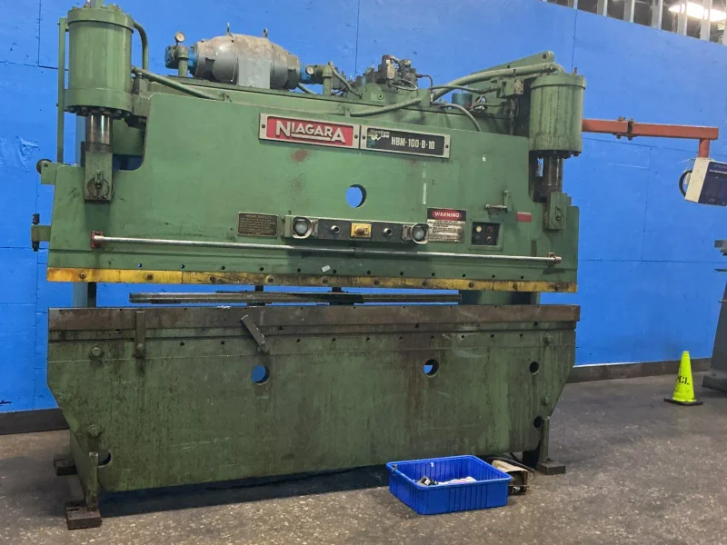 NIAGARA 100 TONS PRESS BRAKE  -  HBM-100-8-10