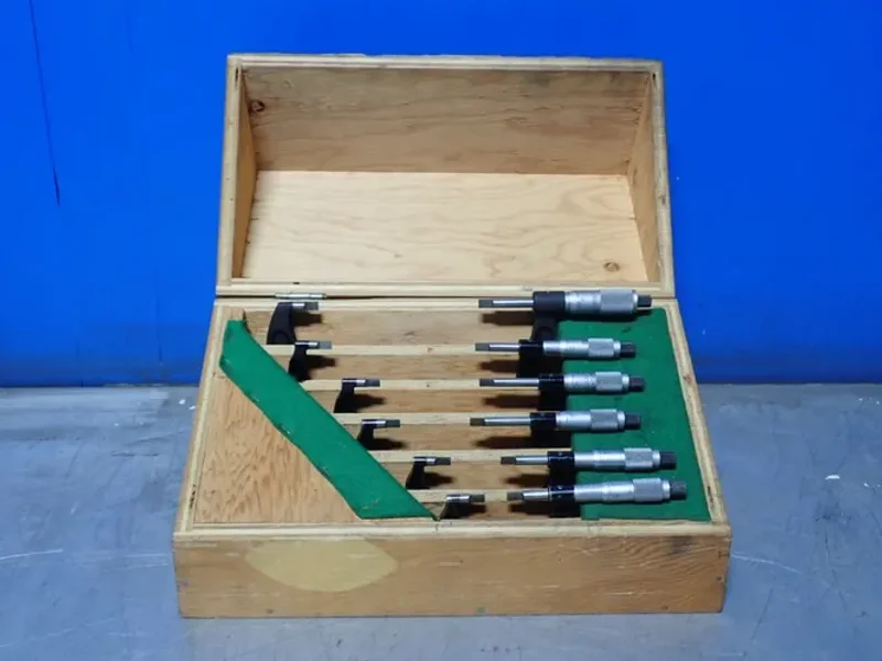 Starrett  1-6" Case Of Outside Micrometers  - 486