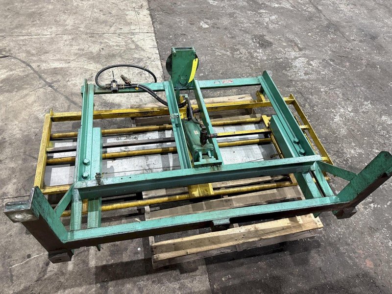 10,000 LBS X 24" X .105" ROWE ENTRY SERVO FEED LINE, COIL CAR, REEL, STRAIGHTENER, INDRAMAT SERVO FEED: YOBRO #24518