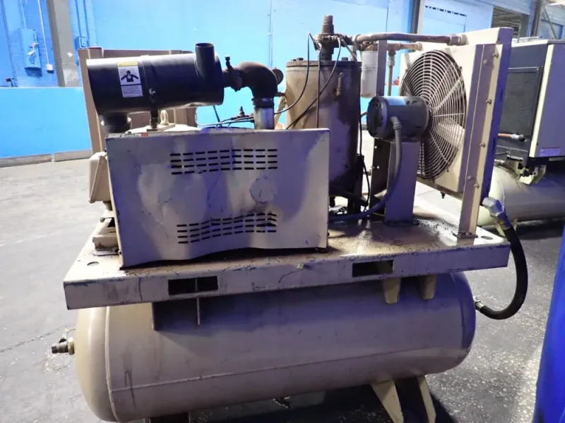 CURTIS 77" X 23" AIR COMPRESSOR  -  RS25A A-E B101