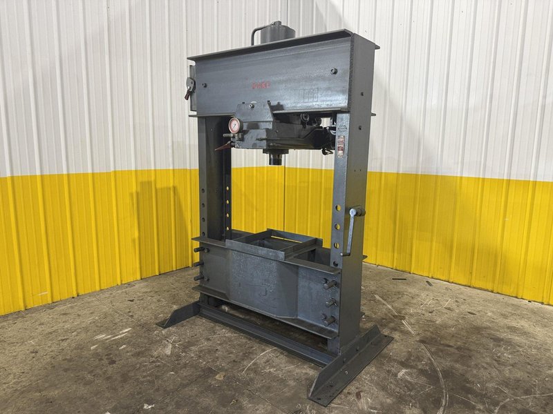 150 TON DAKE MODEL #5-150 HYDRAULIC H-FRAME PRESS: YOBRO #24148