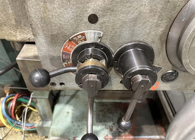 3.5" TOS MODEL #W9 ROTARY TABLE HORIZONTAL BORING MILL 1980 : YOBRO 25160