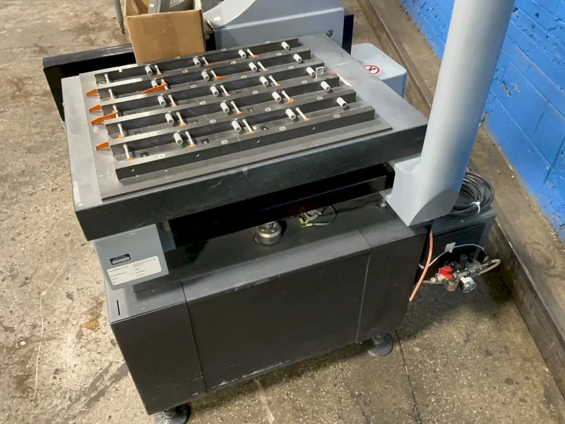 BROWN &amp; SHARPE COORDINATE MEASURING MACHINE   -  TESA SA