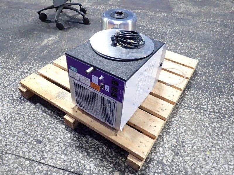 SP SCIENTIFIC 12" X 12" X 6" BENCHTOP FREEZE DRYER  -  BTP-8ZLE0W