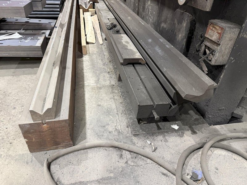 20' LONG PRESS BRAKE MALE DIES: YOBRO #25008